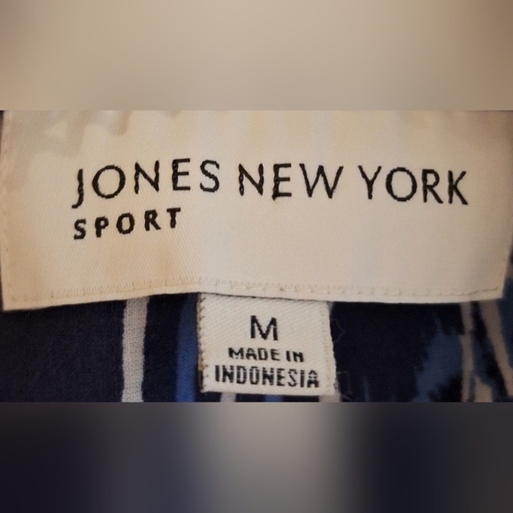 JONES NEW YORK Blue and White Tunic - Picture 5 of 6